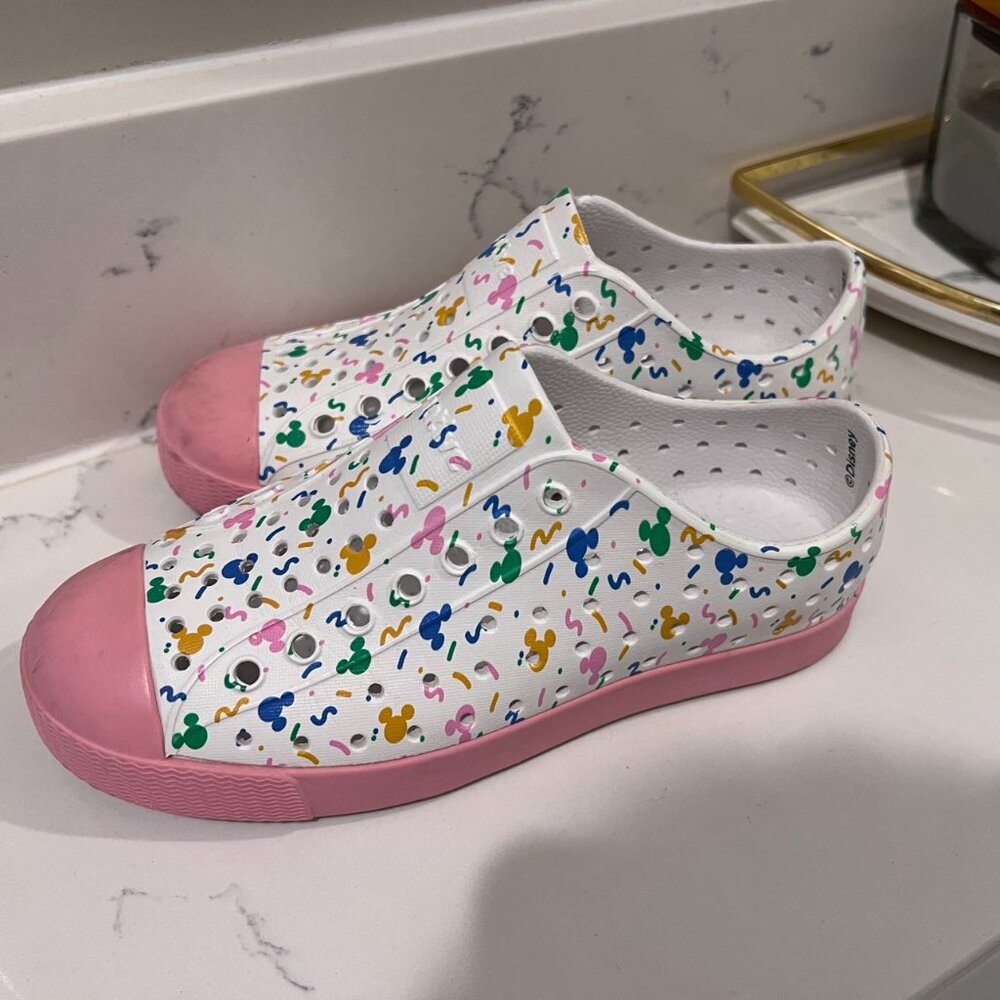 Native shoes kids sandals disney mickey mouse